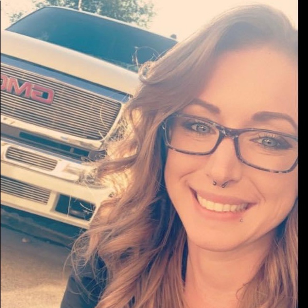 Meet your Posher, Andrea